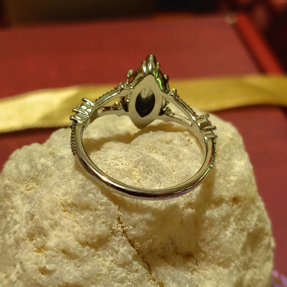 November Birthstone Ring - Picture 3 of 5